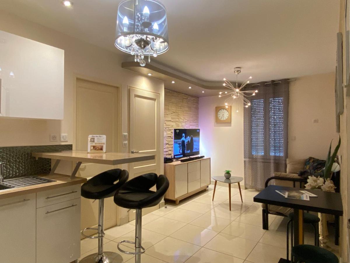 Apartment Deschamps *