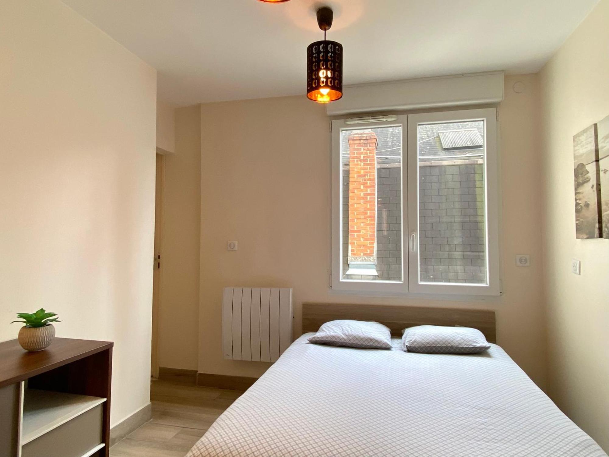 Deschamps Apartment Montluçon